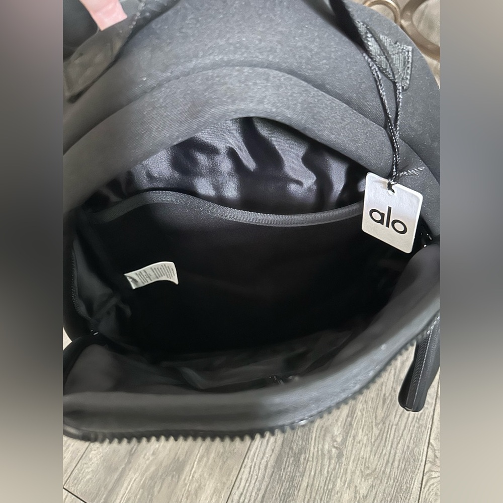 Alo Yoga Backpack - Gem
